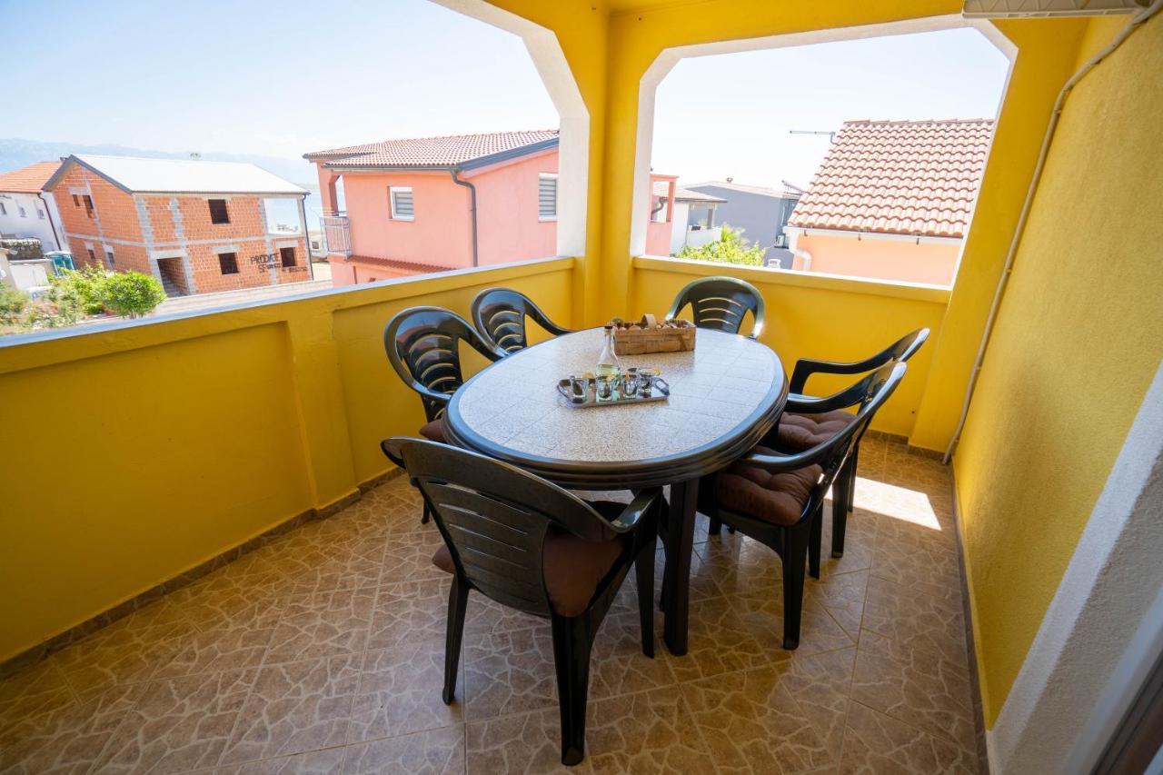 Apartments Pavic Vir Extérieur photo